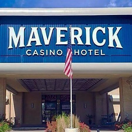 Maverick Hotel And Casino By Red Lion Hotels Elko Dış mekan fotoğraf
